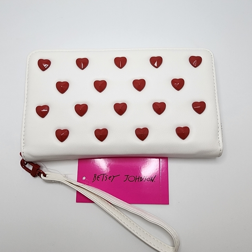 Betsey Johnson Heart Wristlet